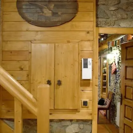 Lujoso Refugio Tradicional De Montana 木屋 丰罗穆