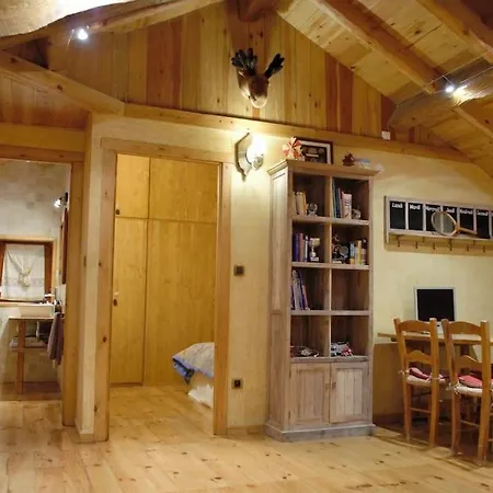 Lujoso Refugio Tradicional De Montana Chalet